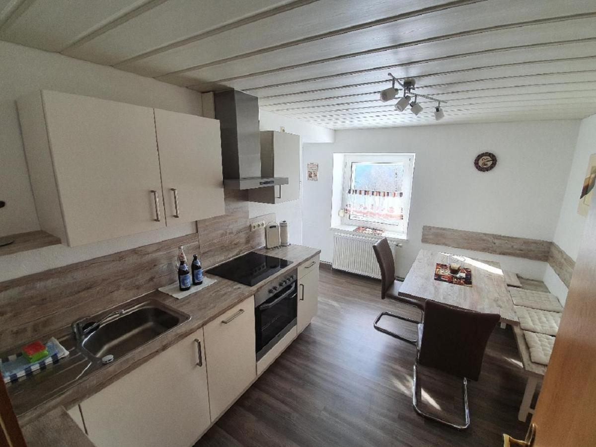 מאוט Ferienwohnung Dersch מראה חיצוני תמונה